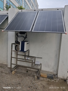 2.56KWH balcony solar system